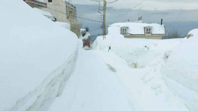 ما حال بعض الطرق الجبلية؟