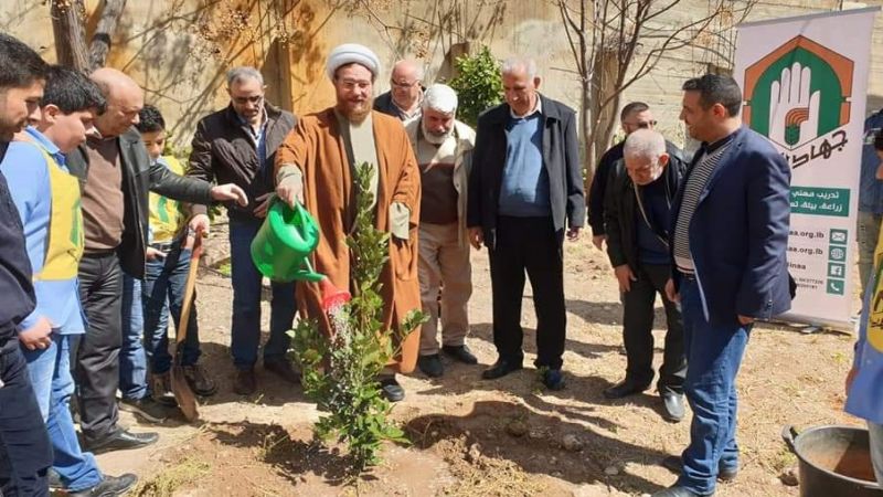 مؤسسة جهاد البناء في الهرمل تكرم الشيخ موسى شرارة