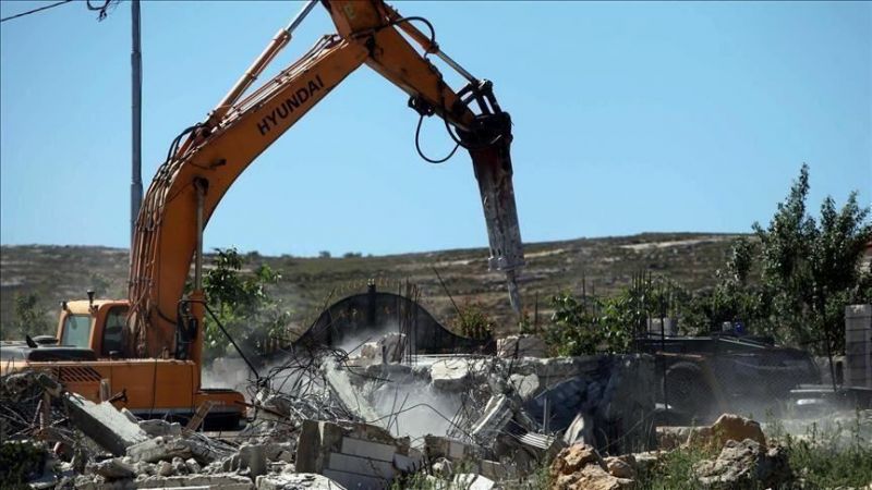 بلدية الاحتلال بالقدس تجبر شقيقين مقدسيين على هدم منزلهما في سلوان