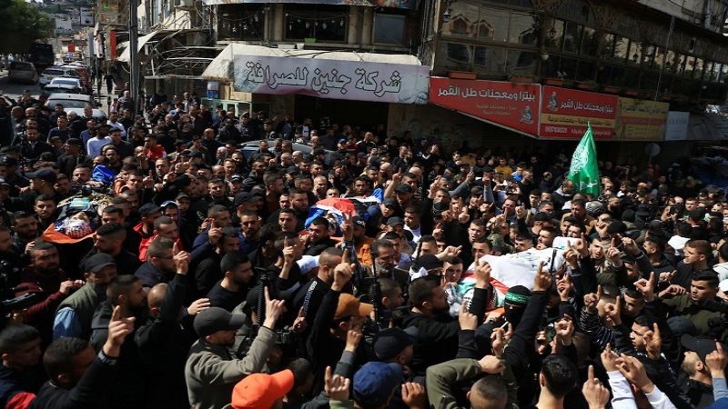 بالصور| تشييع مهيب لشهداء العدوان الصهيوني على مخيم جنين