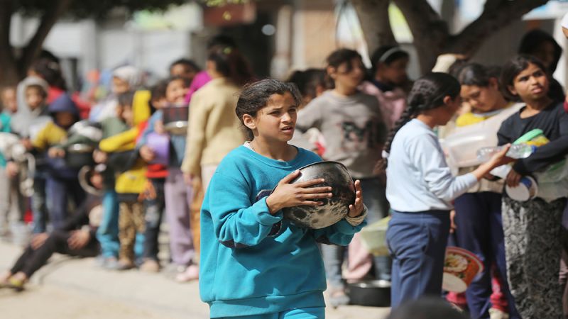 &nbsp;&quot;الأونروا&quot;: الجوع منتشر في كل قطاع غزة