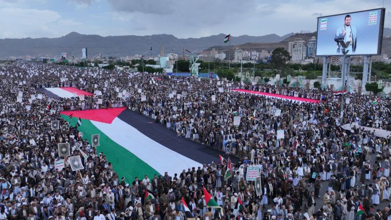 زخمٌ يمني متجدد نصرةً لغزة.. والشعار &quot;ثبات الموقف واستمرارية الجهاد&quot;