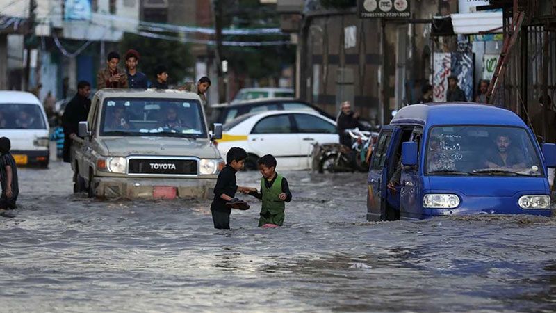 عشرات القتلى والمفقودين جراء سيول كارثية في اليمن&nbsp;