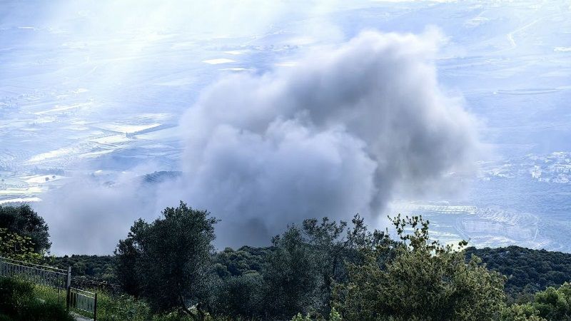 لبنان| مدفعية العدو تقصف أطراف بلدتي الضهيرة وعلما الشعب ما أدى لاشتعال النيران في المناطق المستهدفة