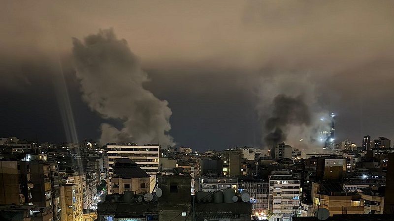 لبنان| "رويترز": شهيدان على الأقل و9 إصابات في الغارة الصهيونية على منطقة النويري في بيروت