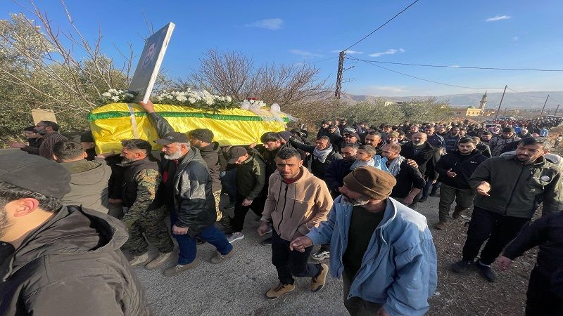 بالصور| تشييع الشهيد حسن حيدر ياسين في بلدة الزيرة البقاعية