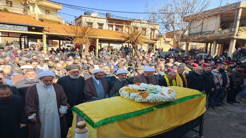 بالصور| تشييع الشهيد وسام عباس البرجي في بلدة علي النهري