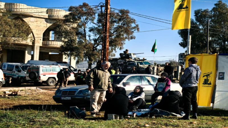 بالصور | أهالي ميس الجبل وحولا يُرابطون للدخول إلى بلدتيهما